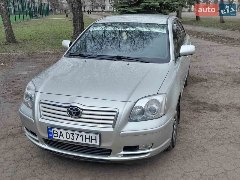 Toyota Avensis 2004