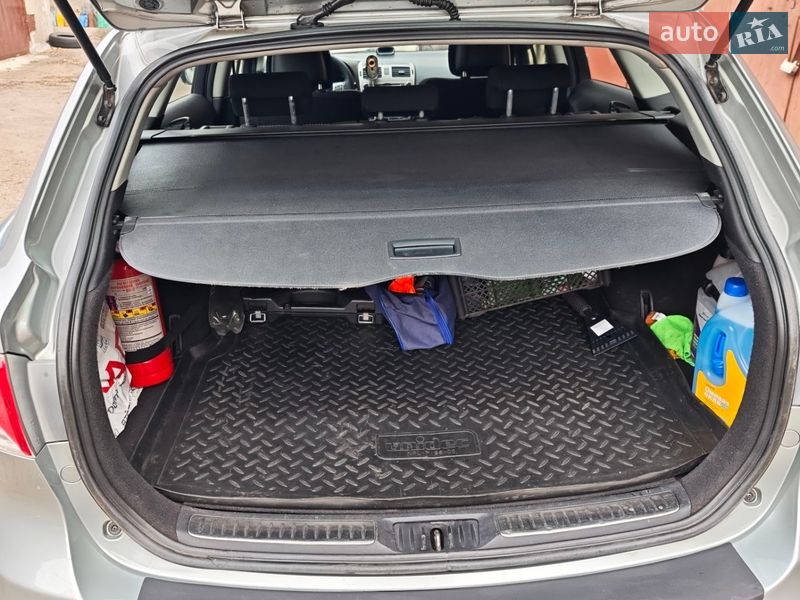 Универсал Toyota Avensis 2011 в Киеве