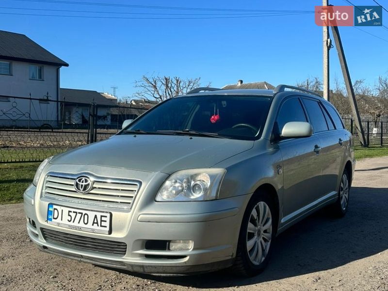 Универсал Toyota Avensis 2003 в Любешове