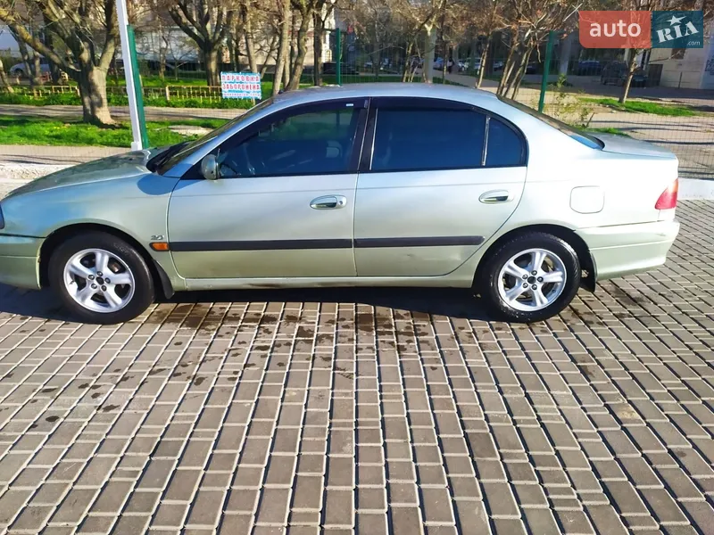 Toyota Avensis