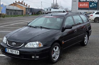 Універсал Toyota Avensis 2002 в Чернівцях
