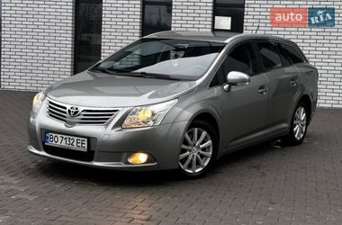 Універсал Toyota Avensis 2008 в Хмельницькому