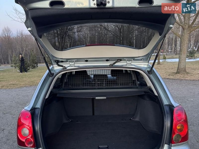 Универсал Toyota Avensis 2007 в Хмельницком