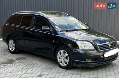 Універсал Toyota Avensis 2005 в Черкасах