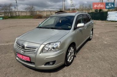 Универсал Toyota Avensis 2007 в Ровно