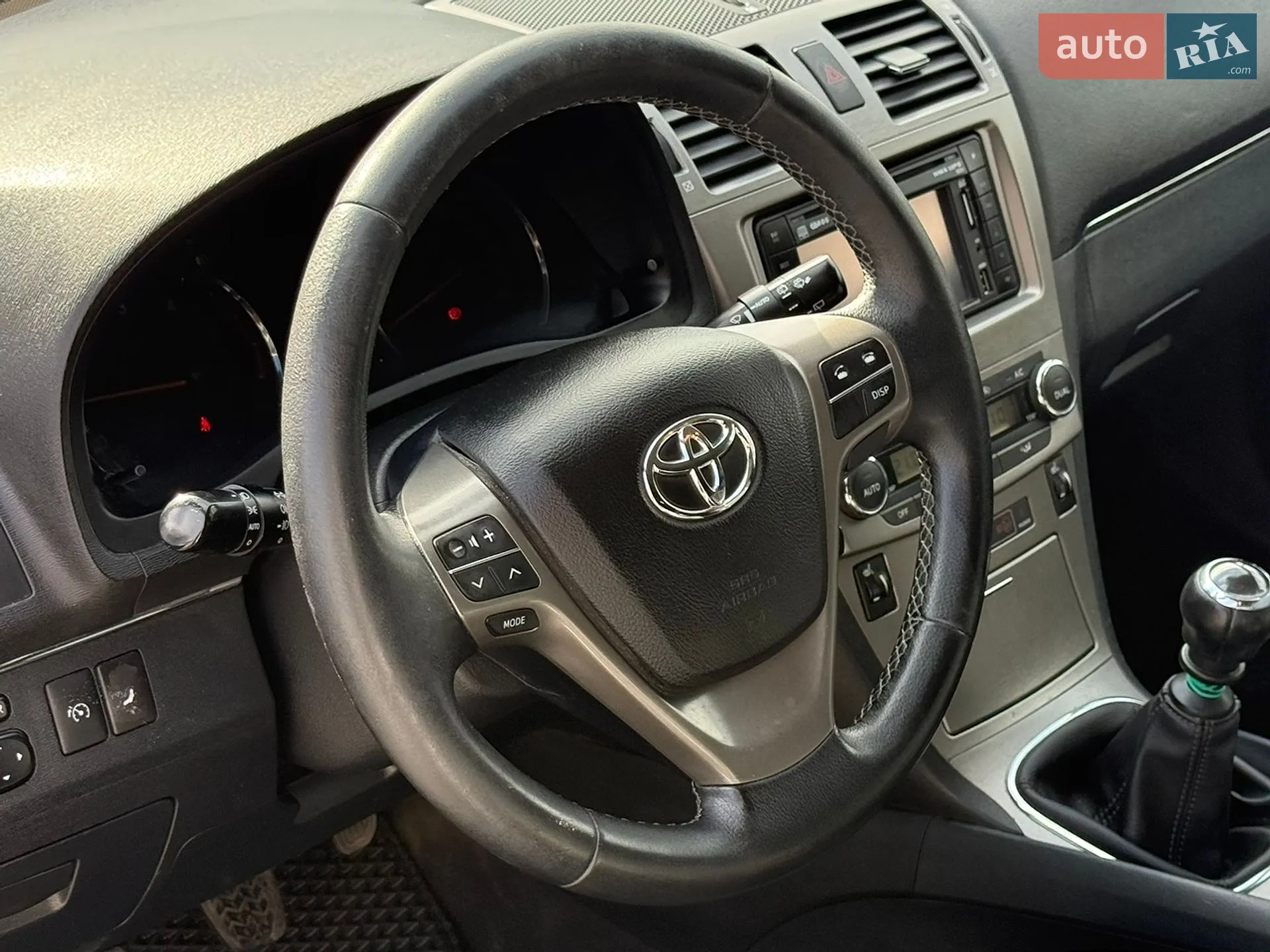 2011 Toyota Avensis - мініатюра 24