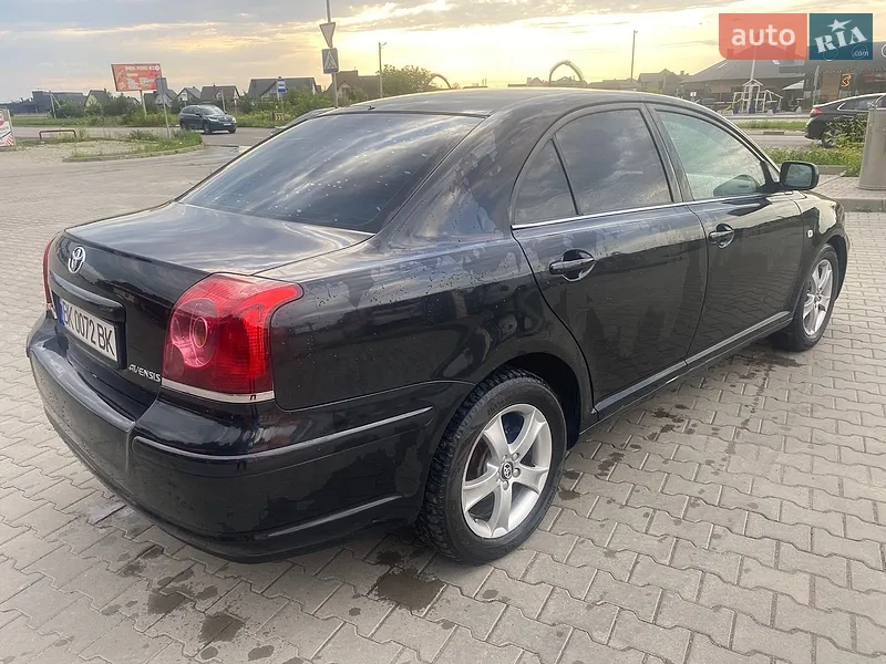 Toyota Avensis 2005 VIN SB1BP56L80E007921 фото оголошення 4 з 42