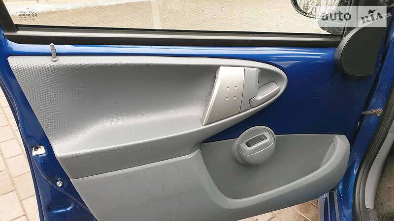 Хетчбек Toyota Aygo 2008 в Кривому Розі