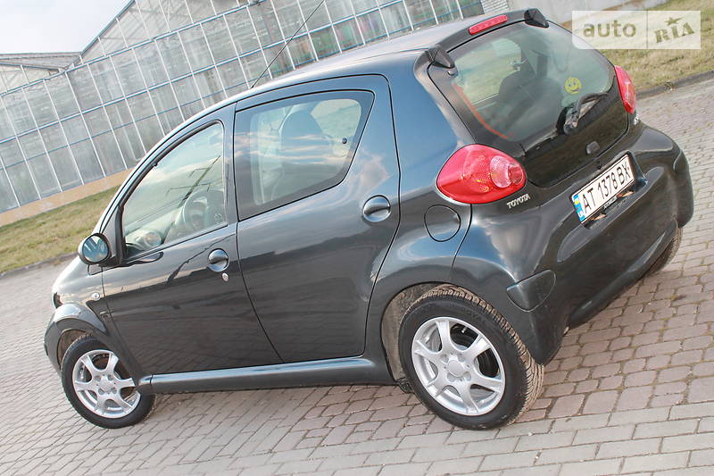 Хетчбек Toyota Aygo 2007 в Дрогобичі