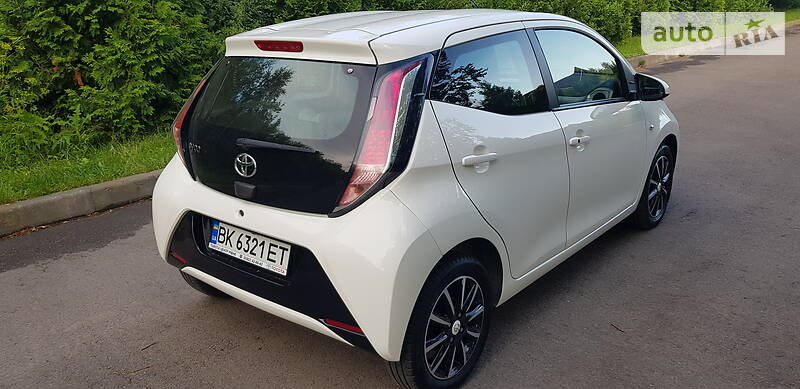 Хетчбек Toyota Aygo 2017 в Рівному