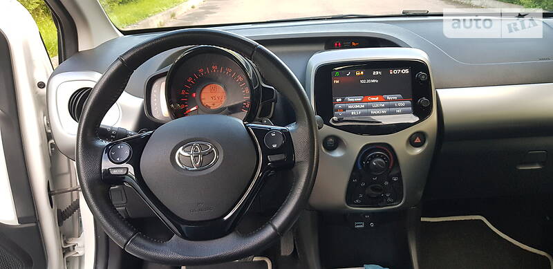 Хетчбек Toyota Aygo 2017 в Рівному