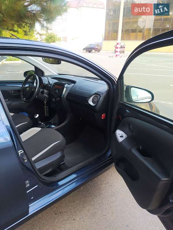 Хетчбек Toyota Aygo 2014 в Одесі