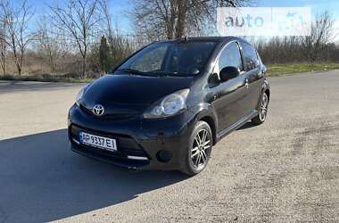 Хэтчбек Toyota Aygo 2013 в Запорожье