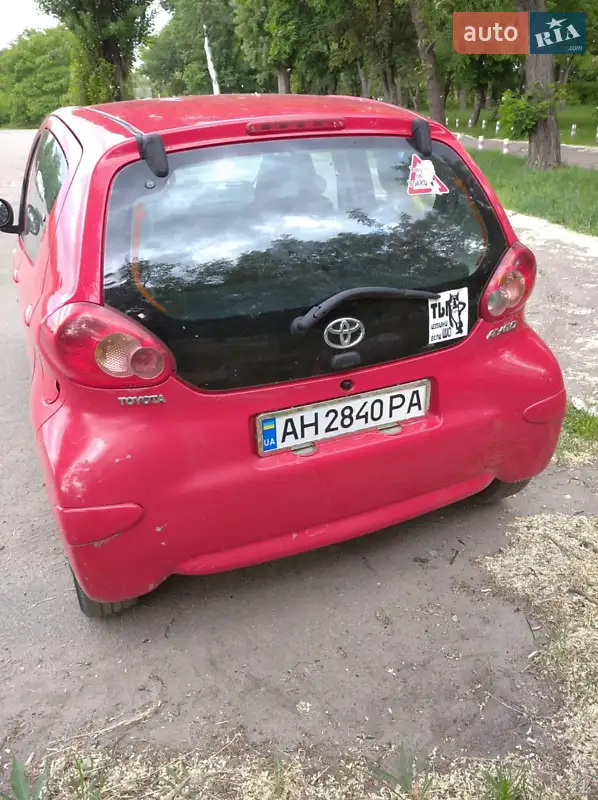 Хетчбек Toyota Aygo 2007 в 