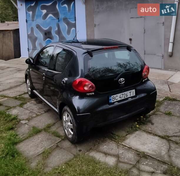 Хетчбек Toyota Aygo 2006 в Трускавці