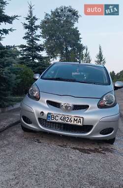 Хетчбек Toyota Aygo 2010 в 