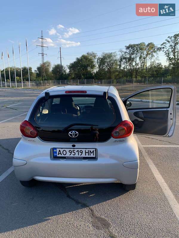 Хэтчбек Toyota Aygo 2007 в Запорожье фото 5 Хэтчбек Toyota Aygo 2007 в Запорожье