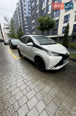 Хетчбек Toyota Aygo 2016 в Івано-Франківську