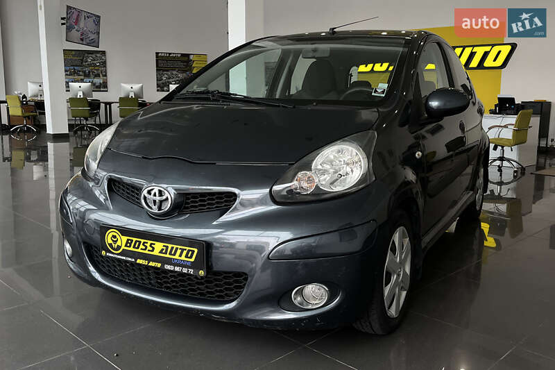 Хетчбек Toyota Aygo 2011 в Шептицькому фото 3 Хетчбек Toyota Aygo 2011 в Шептицькому