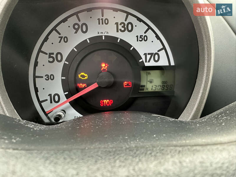 Хэтчбек Toyota Aygo 2005 в Лубнах