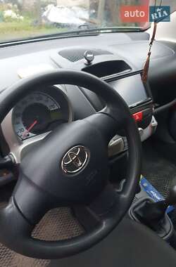 Хетчбек Toyota Aygo 2008 в Підволочиську