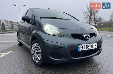 Хэтчбек Toyota Aygo 2008 в Харькове