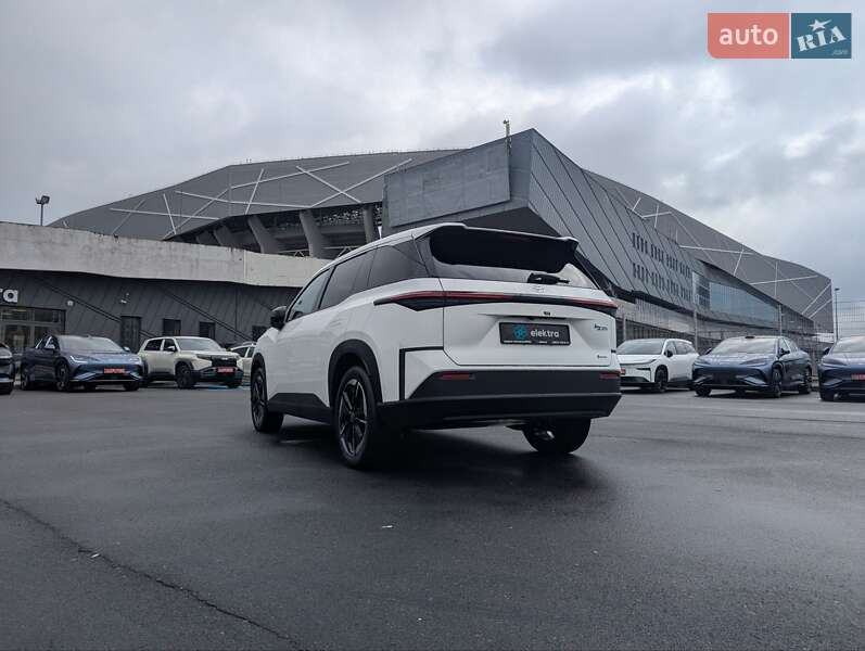 Позашляховик / Кросовер Toyota bZ3X 2025 в Львові