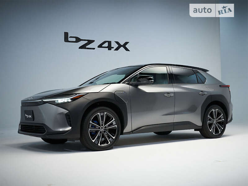 Внедорожник / Кроссовер Toyota bZ4X 2022 в 