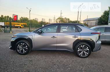 Внедорожник / Кроссовер Toyota bZ4X 2023 в 