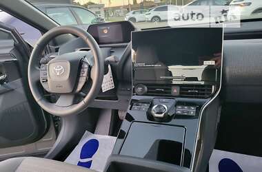 Внедорожник / Кроссовер Toyota bZ4X 2023 в 
