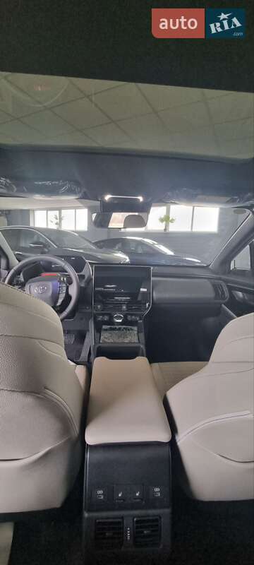 Внедорожник / Кроссовер Toyota bZ4X 2023 в Днепре фото 22 Внедорожник / Кроссовер Toyota bZ4X 2023 в Днепре