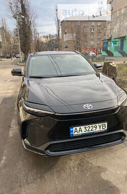 Внедорожник / Кроссовер Toyota bZ4X 2023 в Киеве