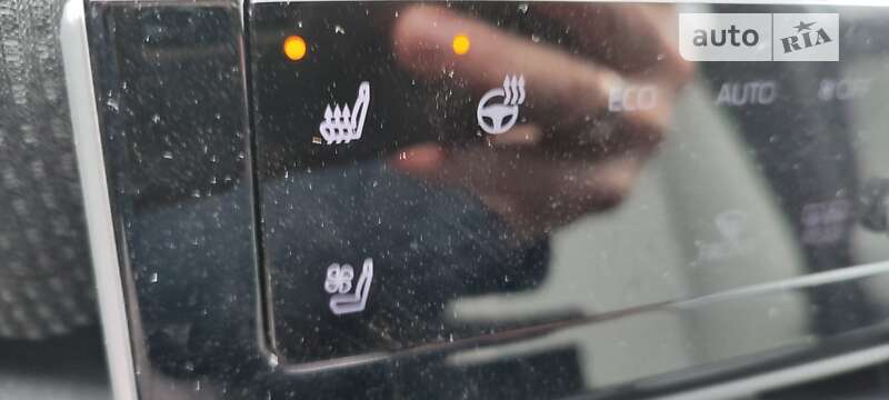 Внедорожник / Кроссовер Toyota bZ4X 2022 в Киеве