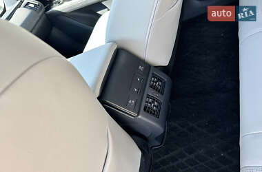 Внедорожник / Кроссовер Toyota bZ4X 2023 в 