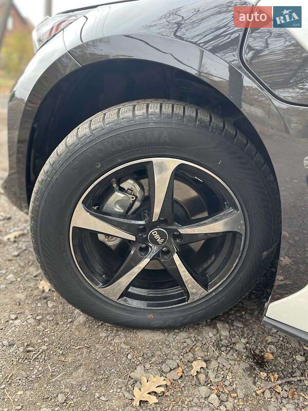 Внедорожник / Кроссовер Toyota bZ4X 2023 в Одессе