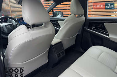 Внедорожник / Кроссовер Toyota bZ4X 2022 в 