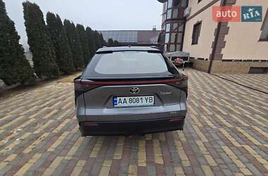 Внедорожник / Кроссовер Toyota bZ4X 2022 в 