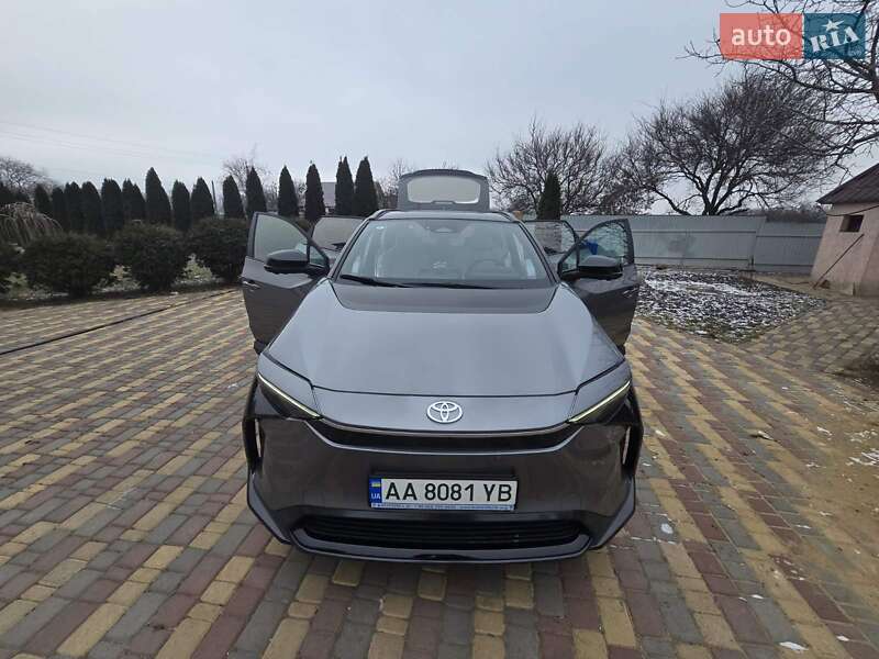 Внедорожник / Кроссовер Toyota bZ4X 2022 в Кропивницком
