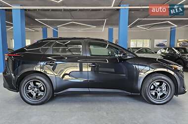 Внедорожник / Кроссовер Toyota bZ4X 2022 в 