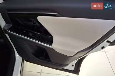Внедорожник / Кроссовер Toyota bZ4X 2023 в 