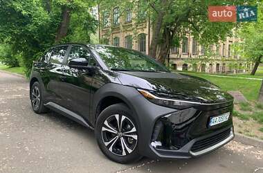 Внедорожник / Кроссовер Toyota bZ4X 2023 в 