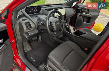 Внедорожник / Кроссовер Toyota bZ4X 2023 в 