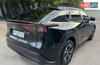 Внедорожник / Кроссовер Toyota bZ4X 2023 в 
