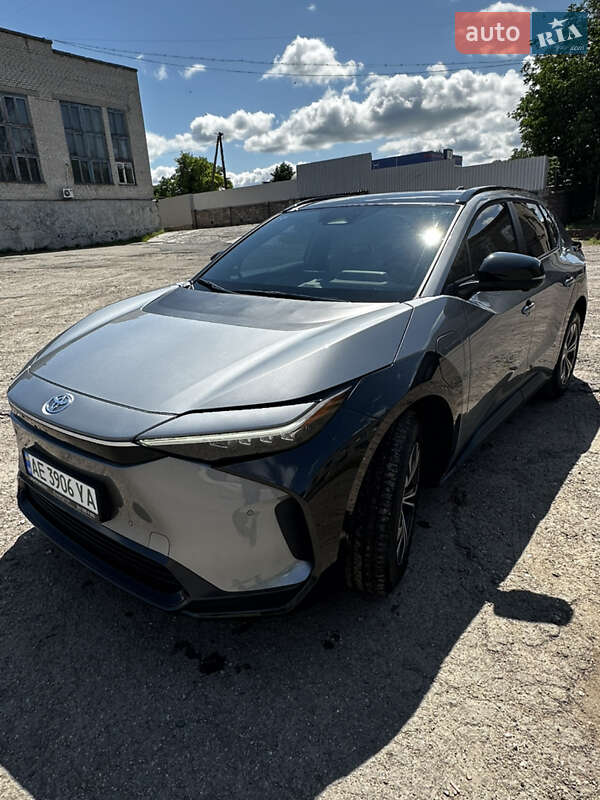 Внедорожник / Кроссовер Toyota bZ4X 2023 в Верхнеднепровске