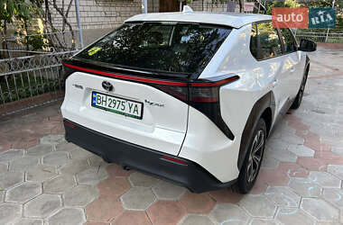 Внедорожник / Кроссовер Toyota bZ4X 2022 в 