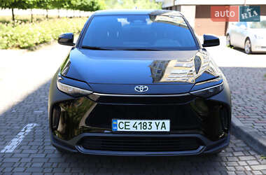 Внедорожник / Кроссовер Toyota bZ4X 2023 в 
