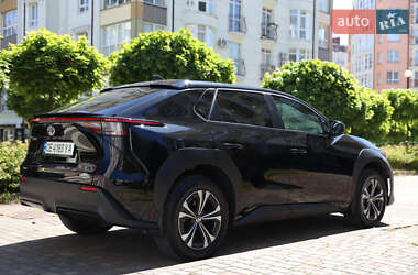Внедорожник / Кроссовер Toyota bZ4X 2023 в 