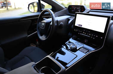 Внедорожник / Кроссовер Toyota bZ4X 2023 в 