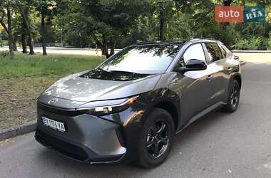 Внедорожник / Кроссовер Toyota bZ4X 2024 в 