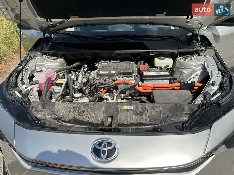 Внедорожник / Кроссовер Toyota bZ4X 2024 в Золочеве